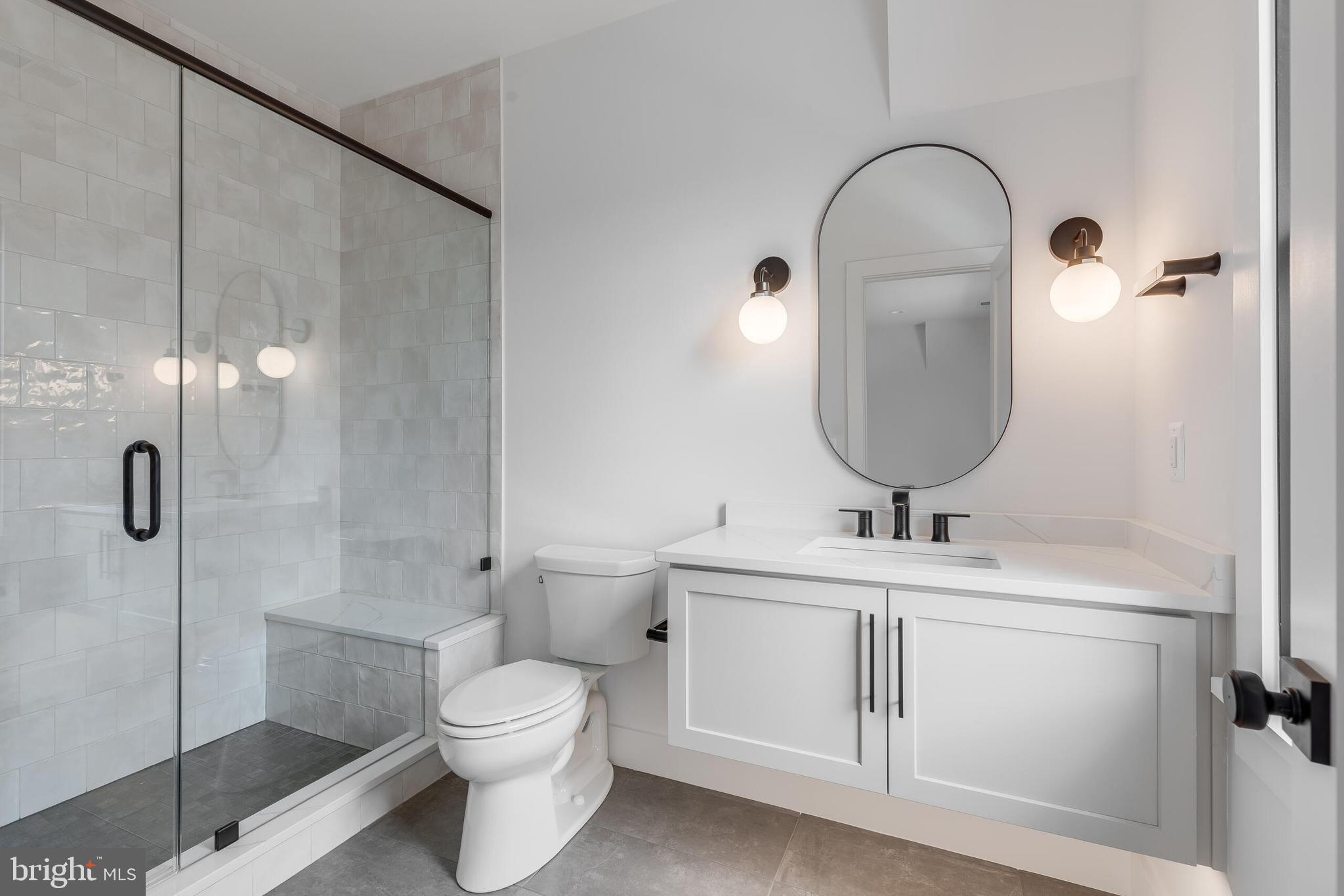 VIENNA WOODS - Residential