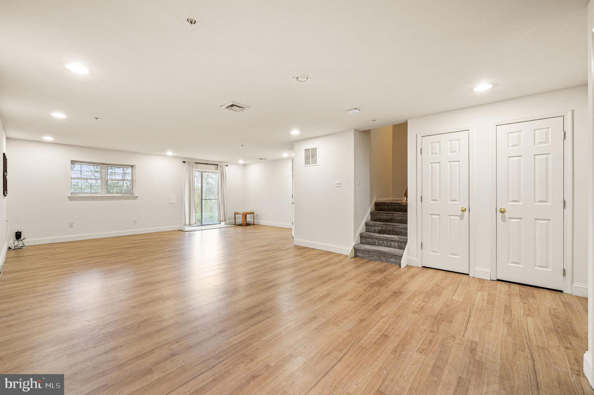 DEER CREEK - Residential