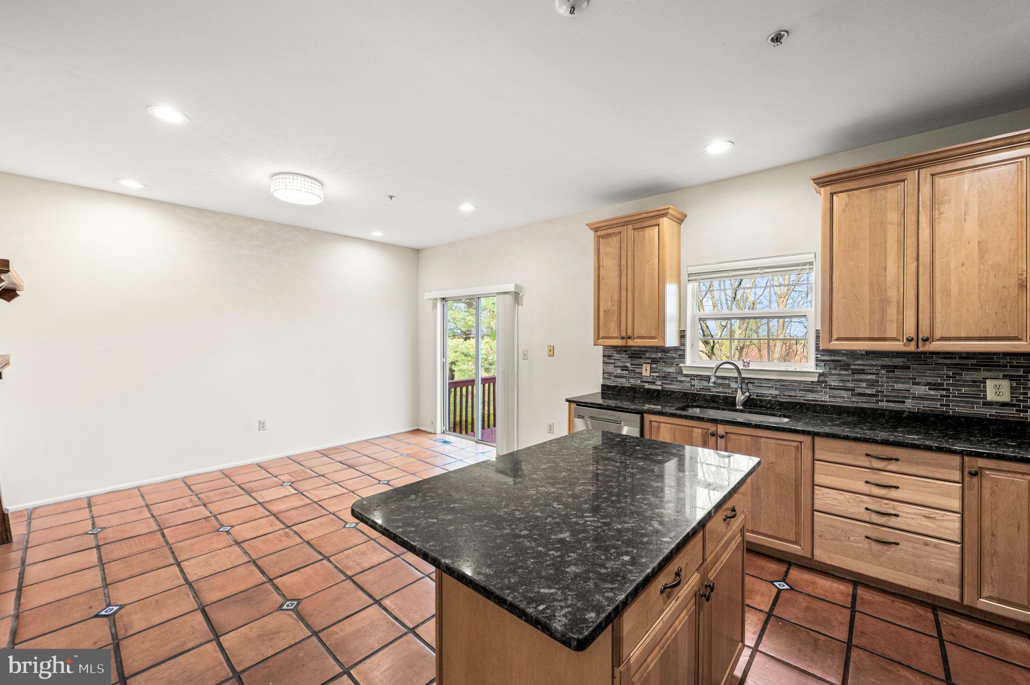 DEER CREEK - Residential