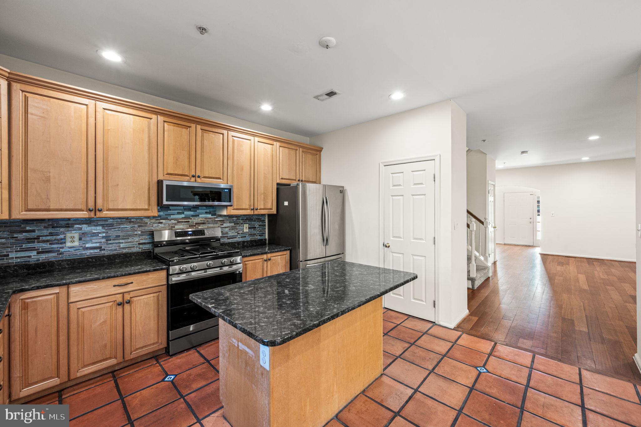 DEER CREEK - Residential