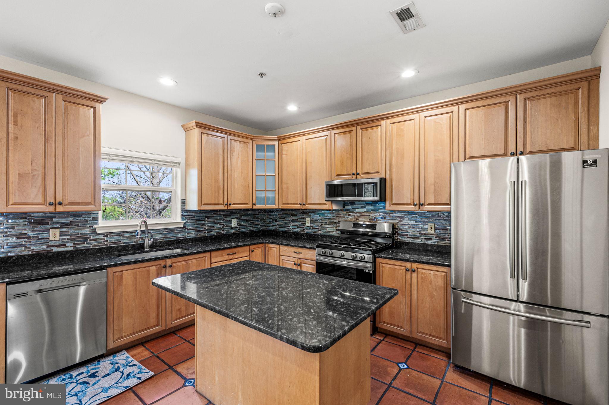 DEER CREEK - Residential