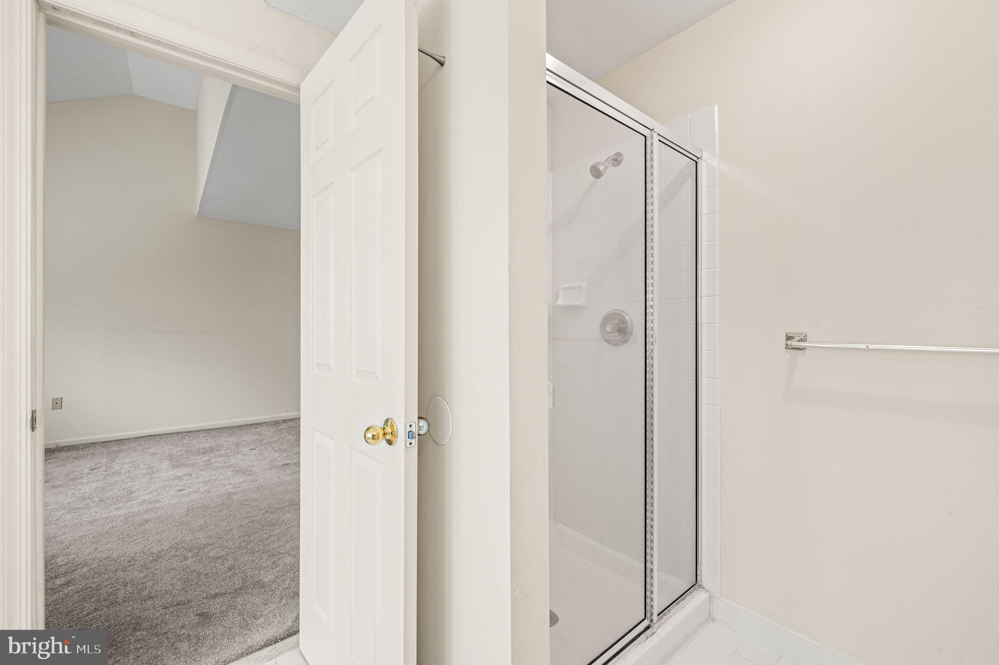 DEER CREEK - Residential