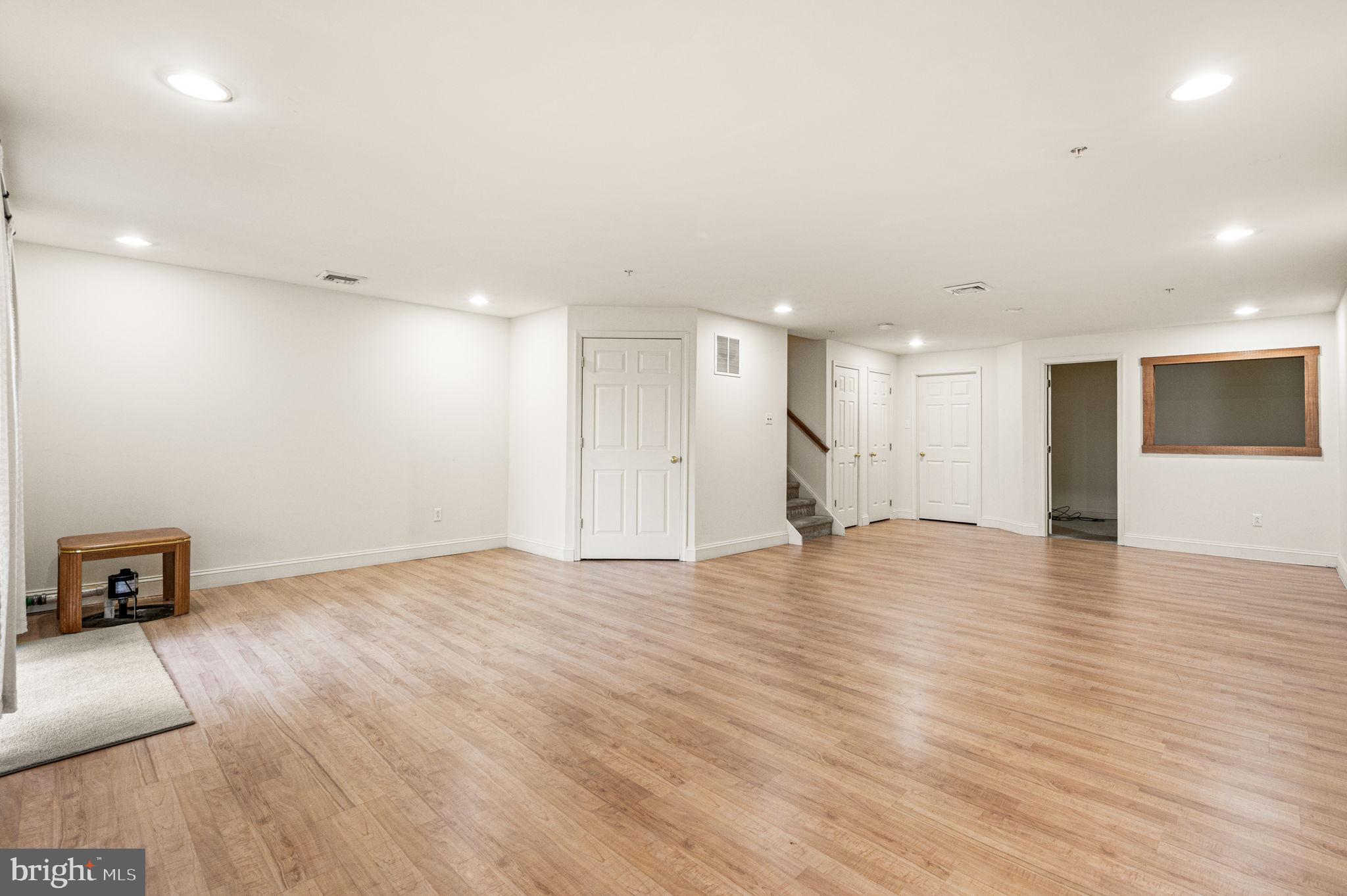 DEER CREEK - Residential