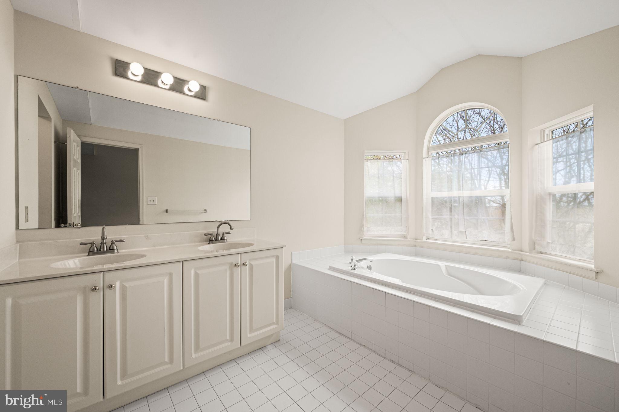 DEER CREEK - Residential