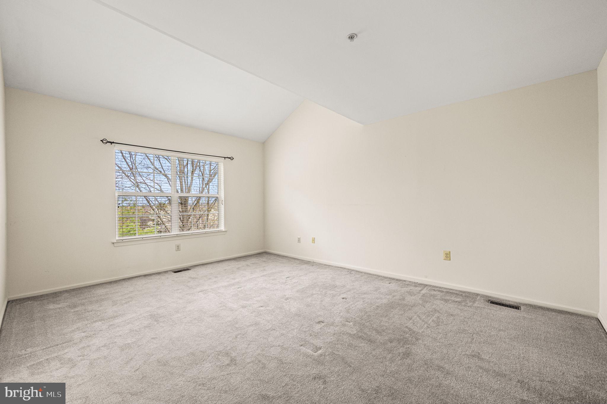 DEER CREEK - Residential