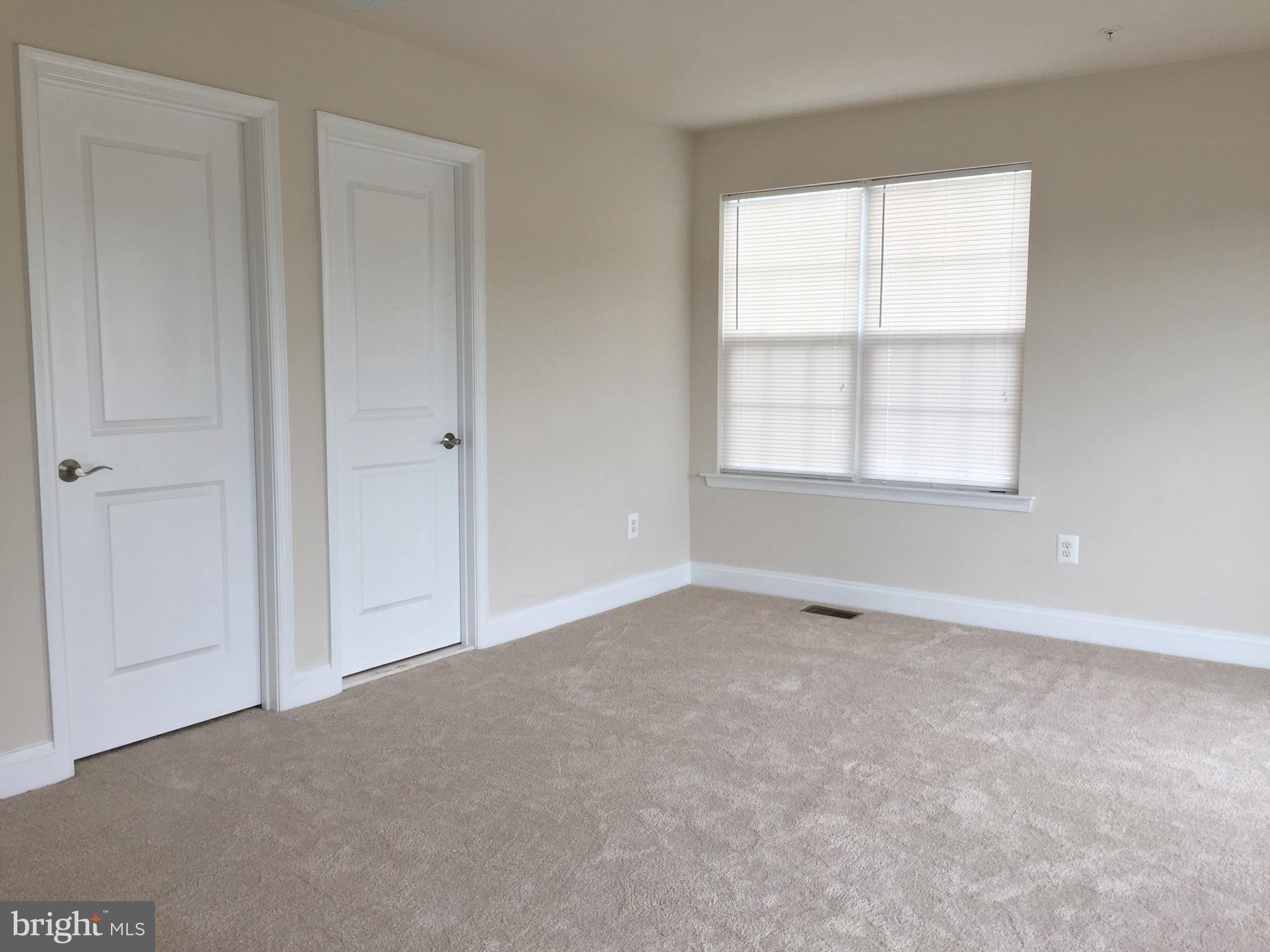 TOWSON MANOR - Residential Lease