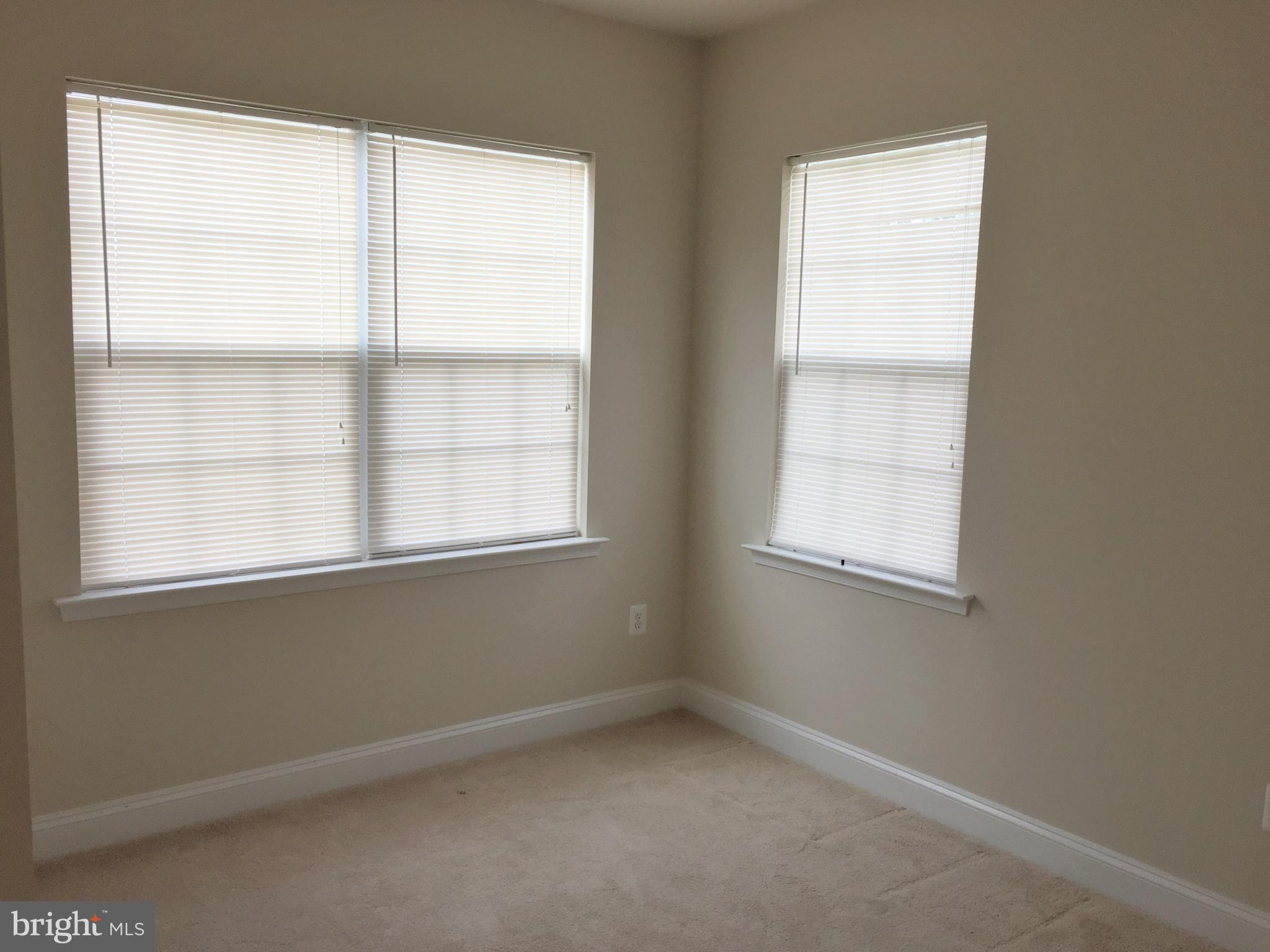 TOWSON MANOR - Residential Lease