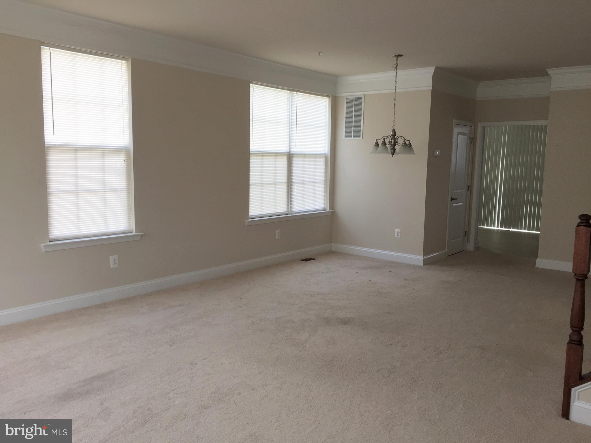 TOWSON MANOR - Residential Lease