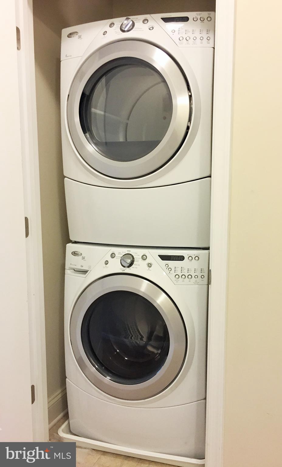 TOWSON MANOR - Residential Lease