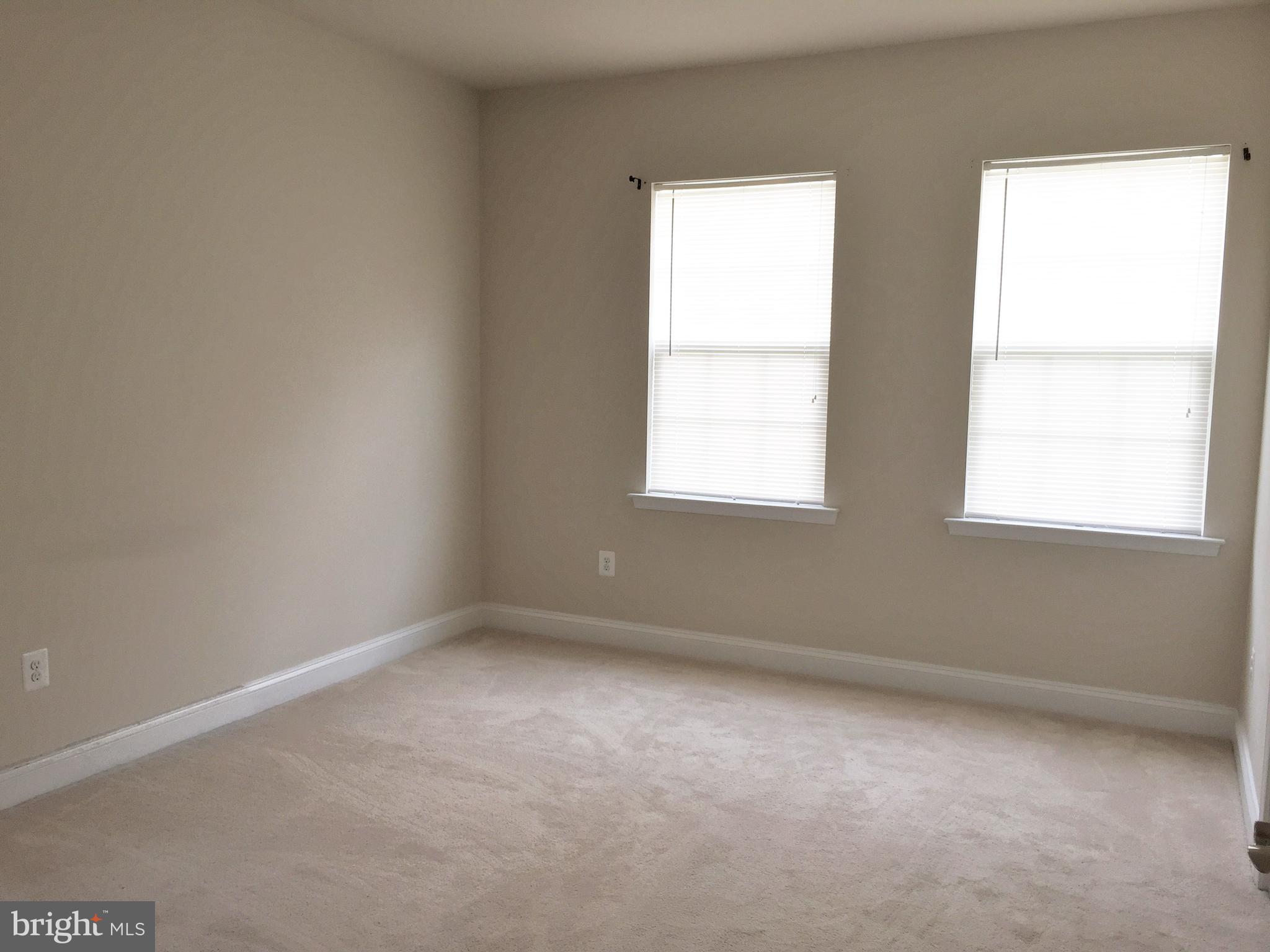 TOWSON MANOR - Residential Lease