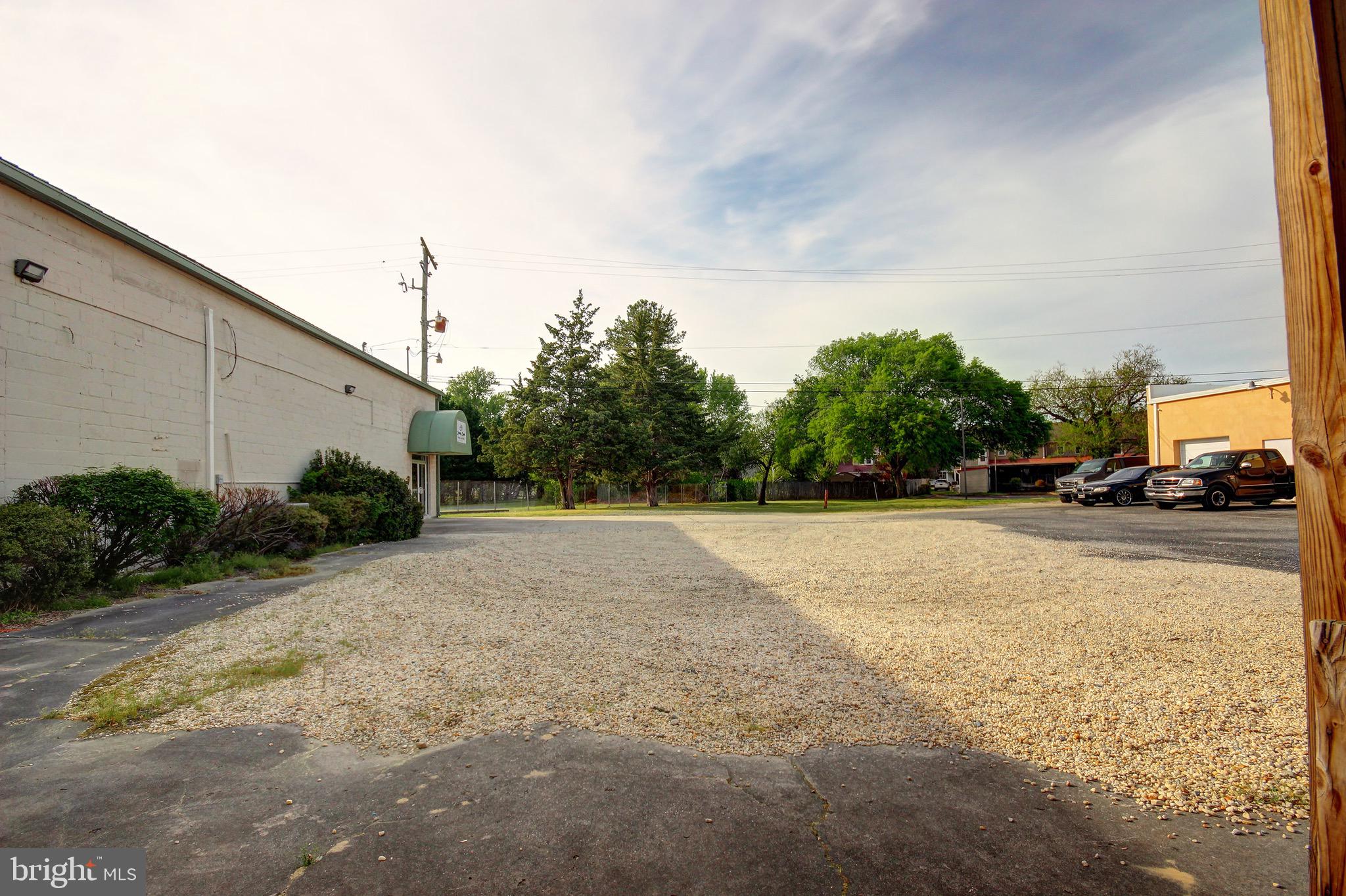 739 E MAIN STREET
