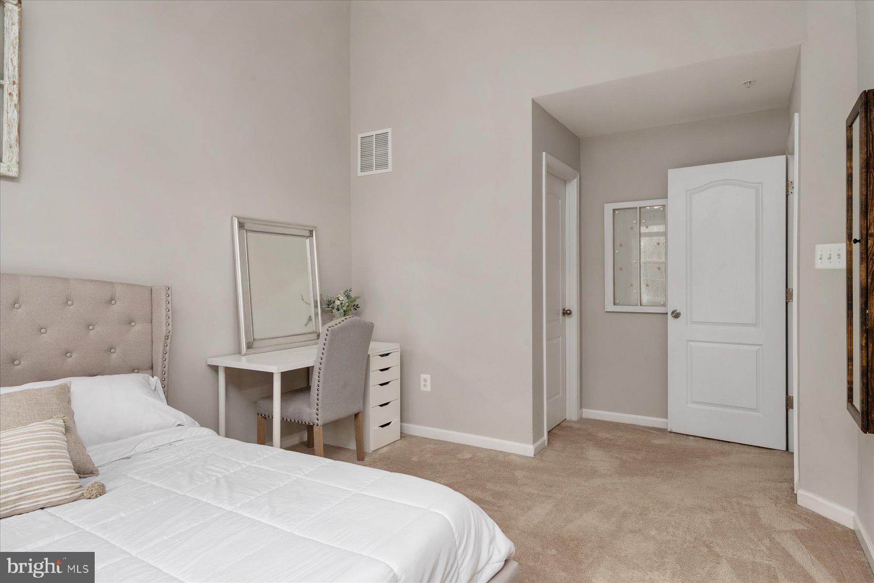 TANYARD SPRINGS - Residential