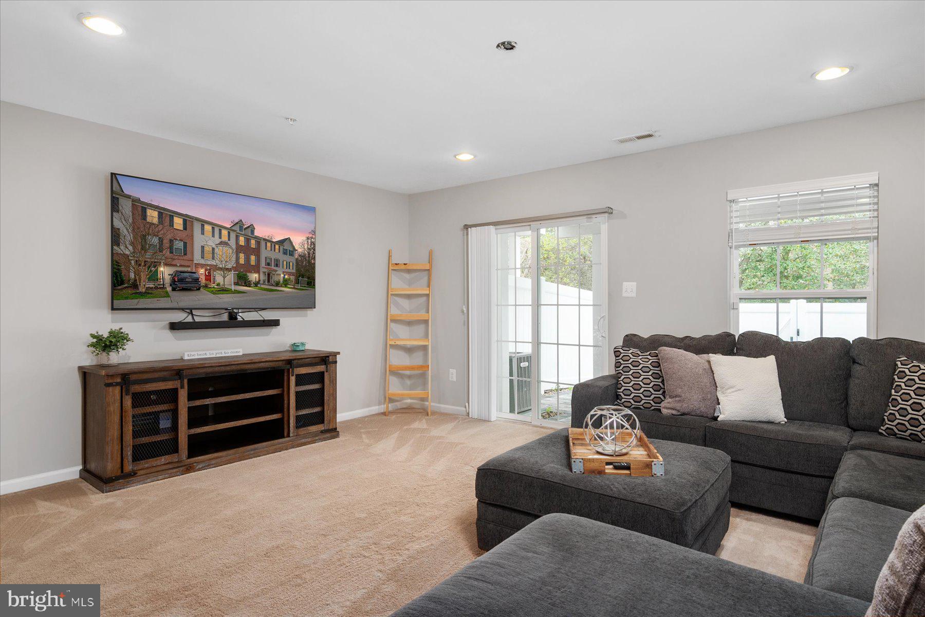 TANYARD SPRINGS - Residential