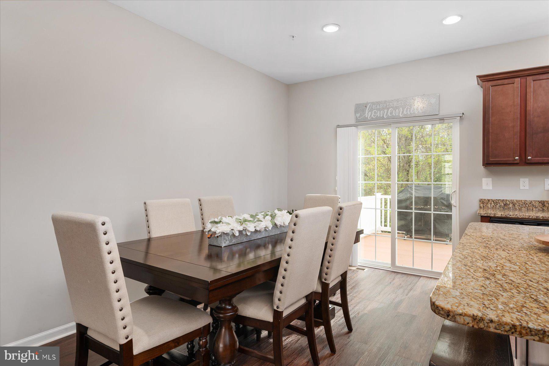 TANYARD SPRINGS - Residential