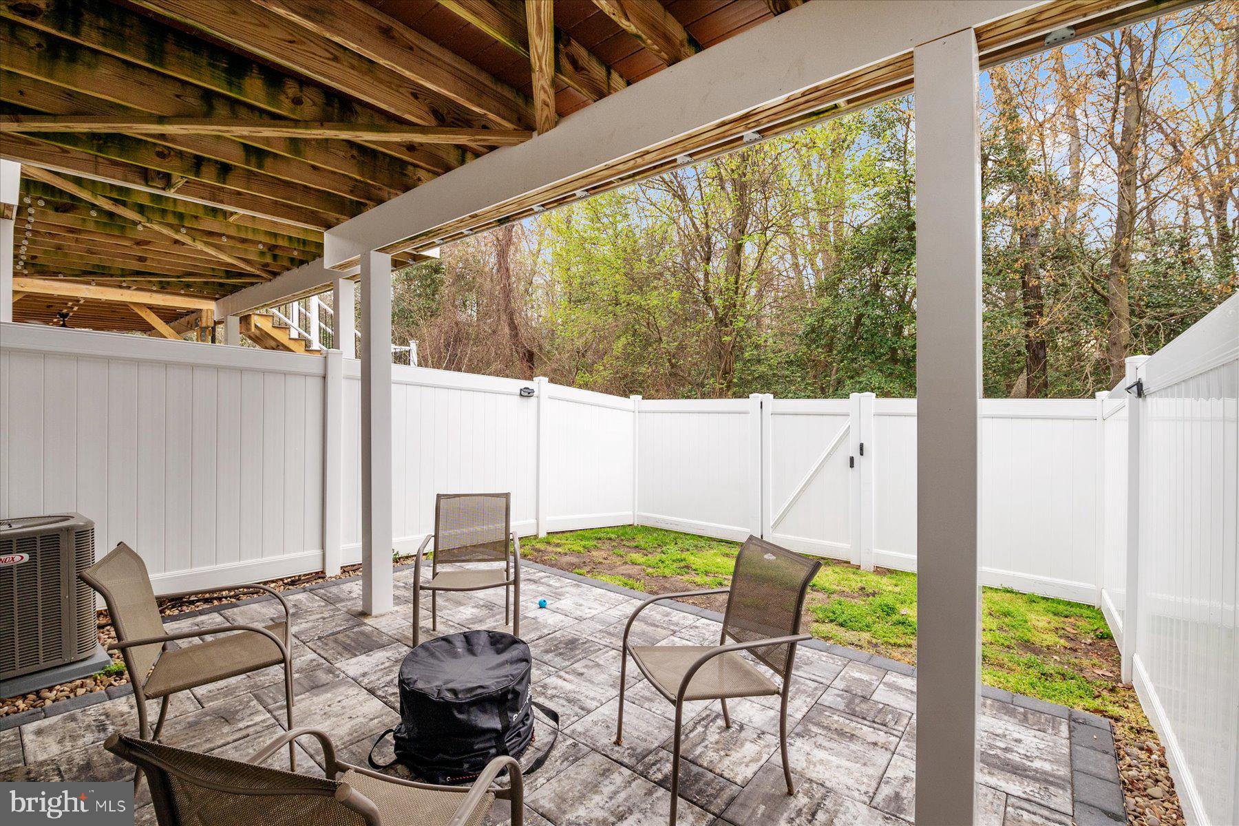 TANYARD SPRINGS - Residential