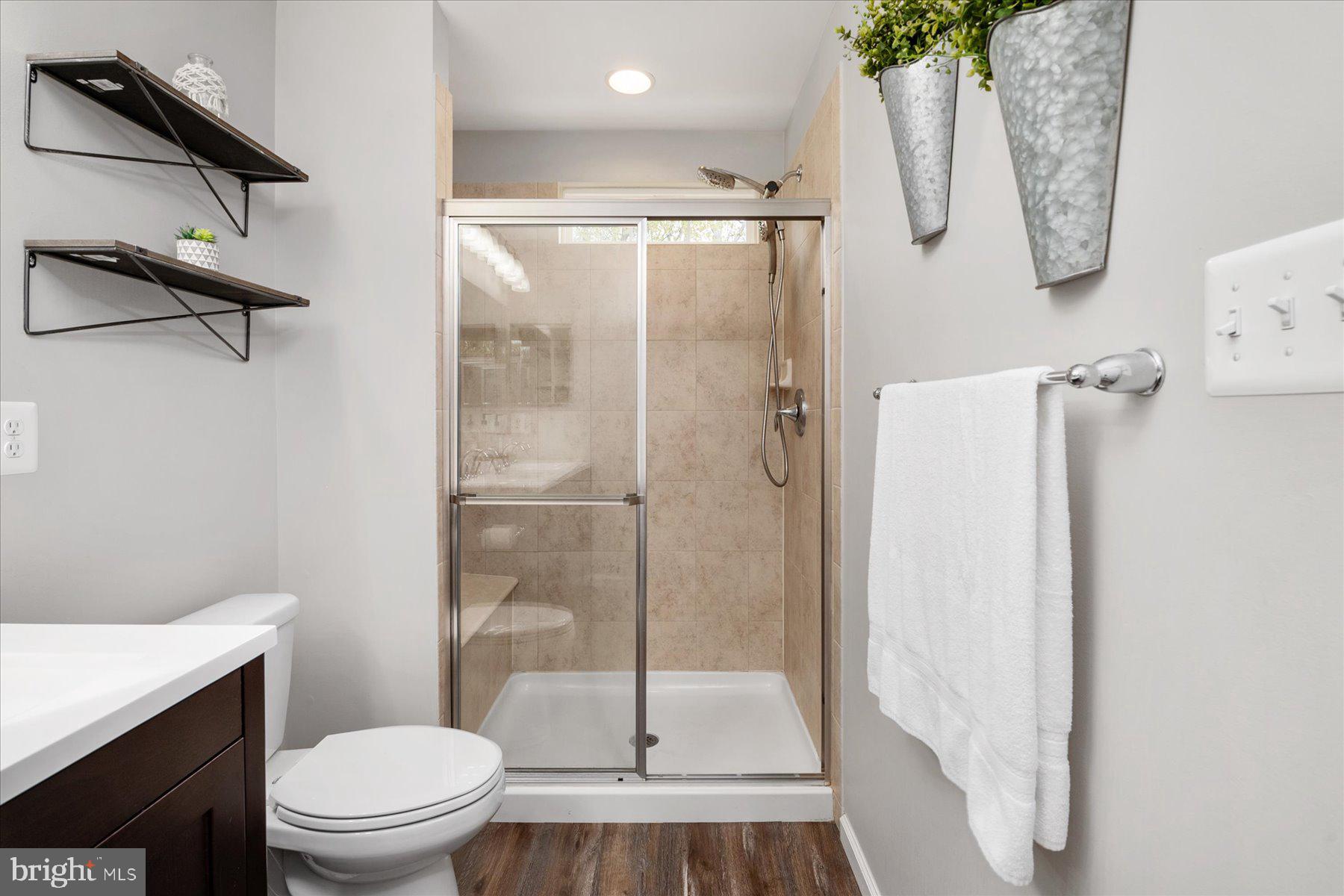 TANYARD SPRINGS - Residential