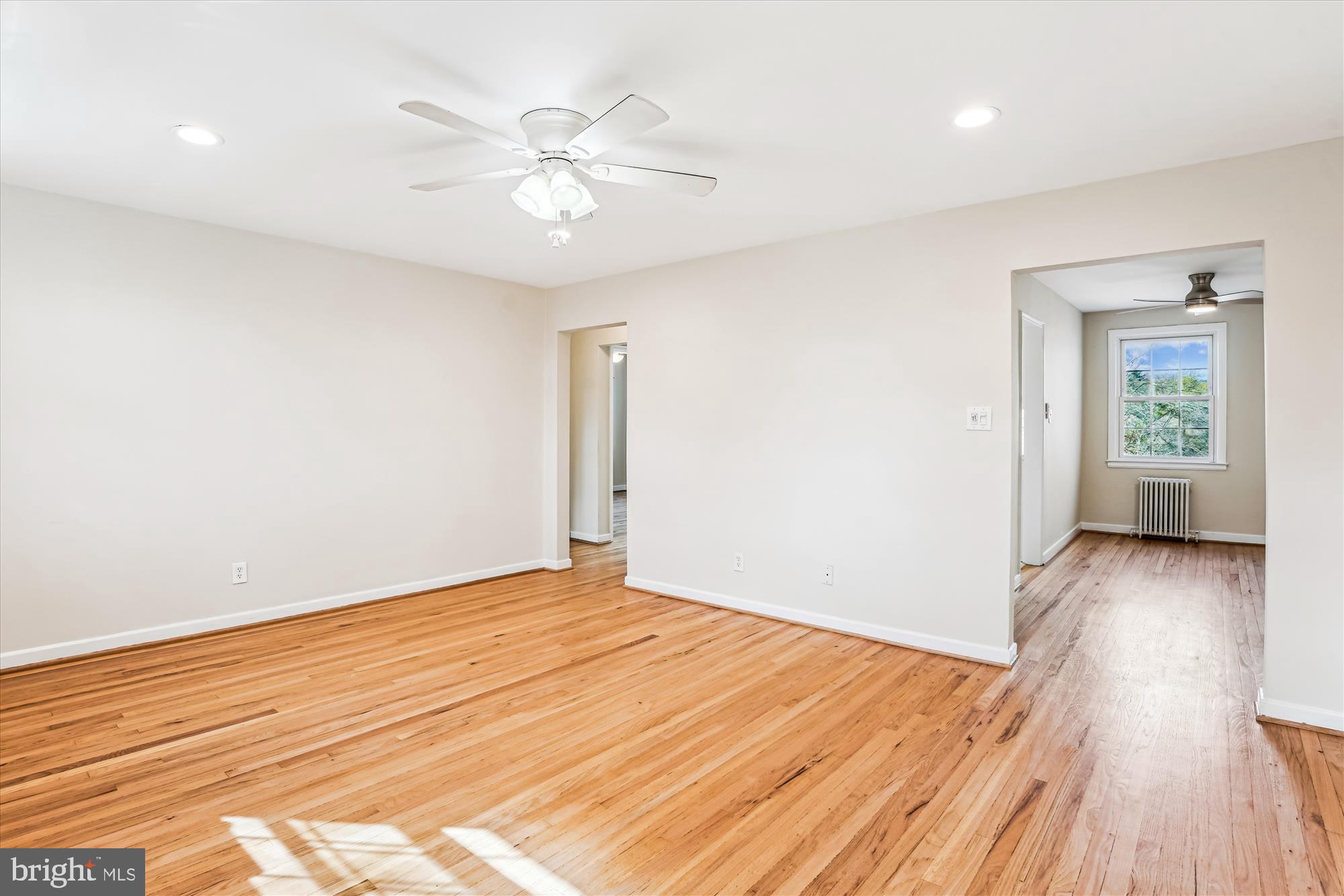 ROCK CREEK VILLAGE CONDOMINIUMS - Residential