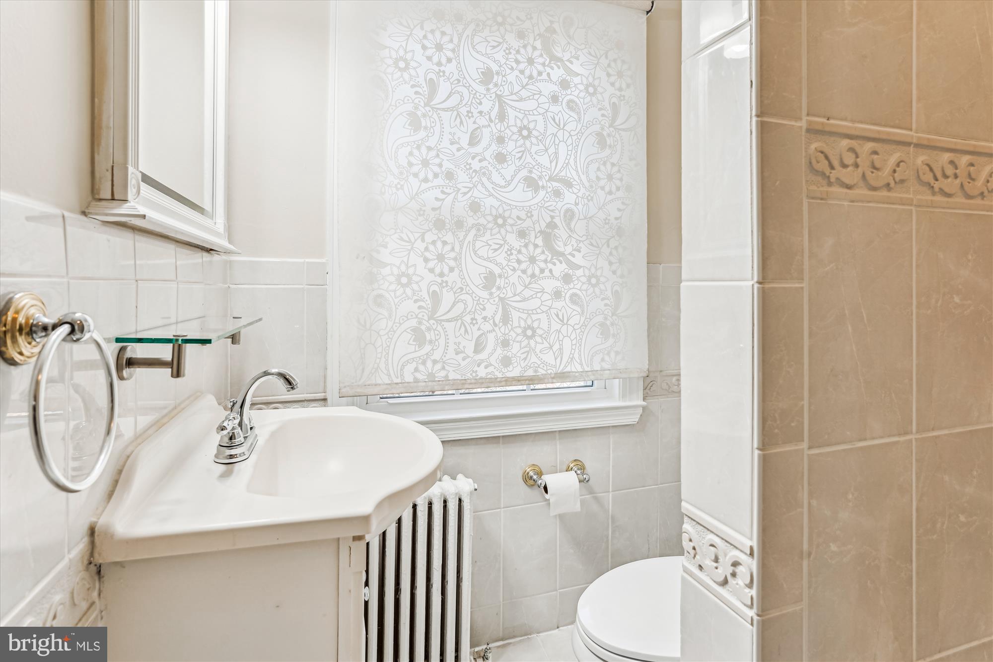 ROCK CREEK VILLAGE CONDOMINIUMS - Residential