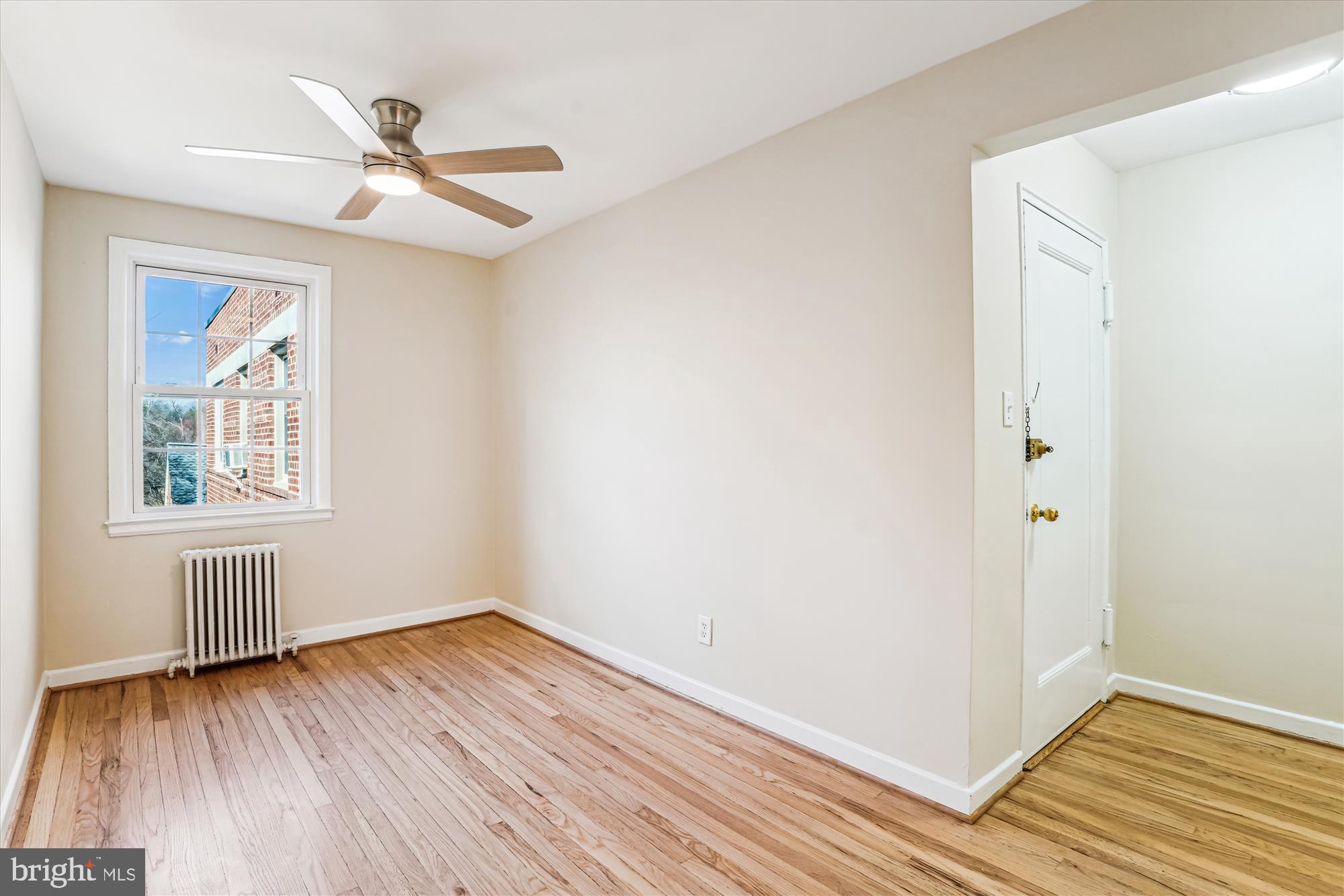 ROCK CREEK VILLAGE CONDOMINIUMS - Residential