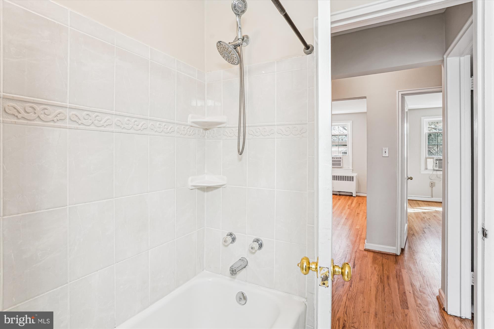 ROCK CREEK VILLAGE CONDOMINIUMS - Residential