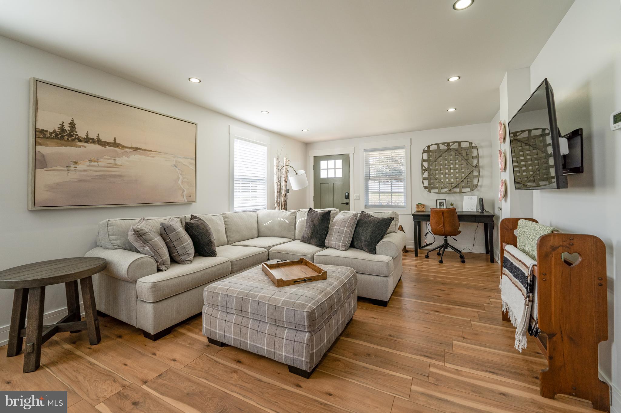 6 WILSON AVENUE