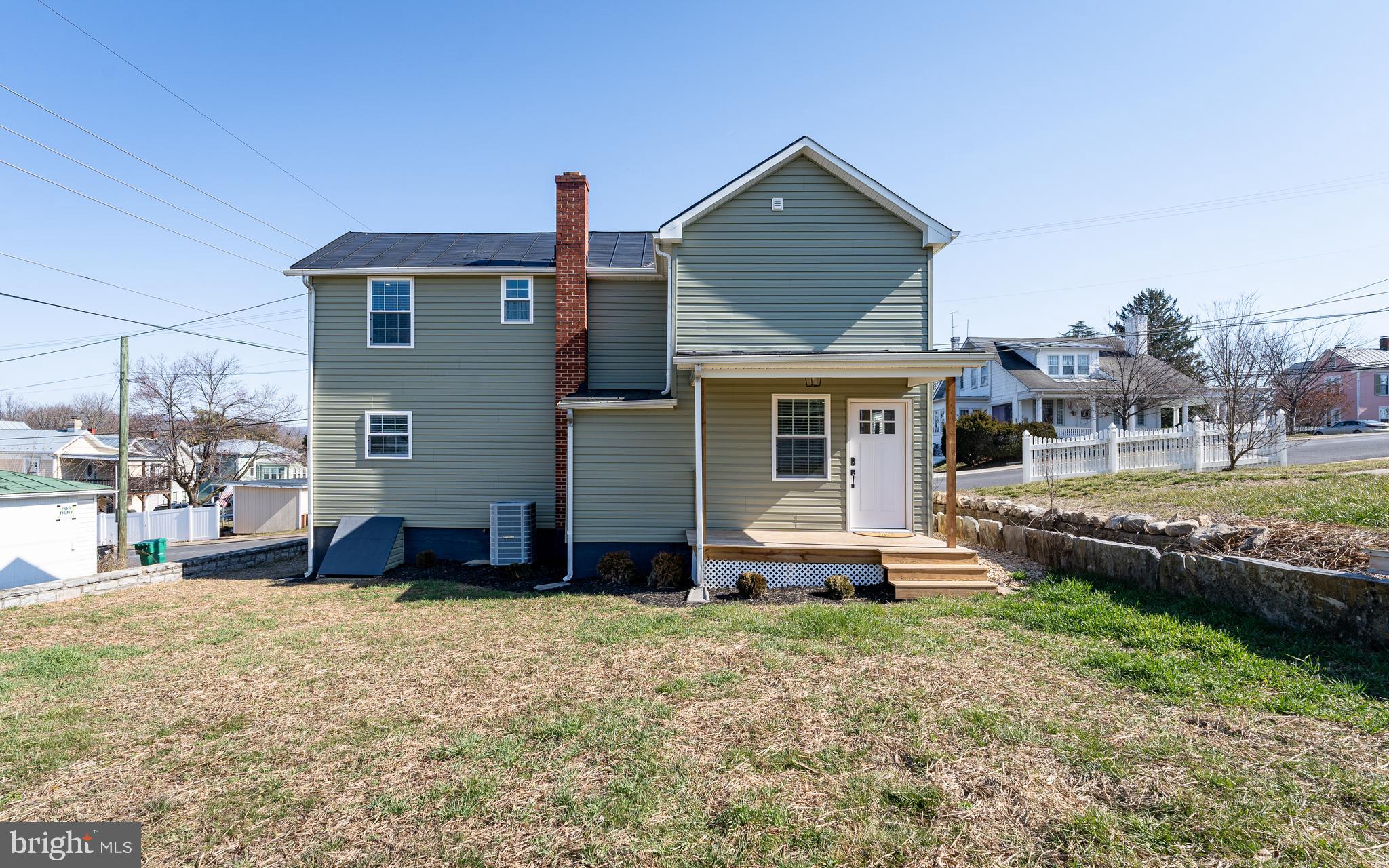 6 WILSON AVENUE