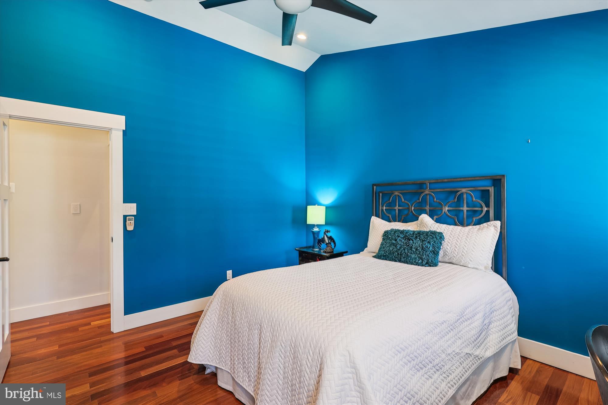 EASTPORT - Residential