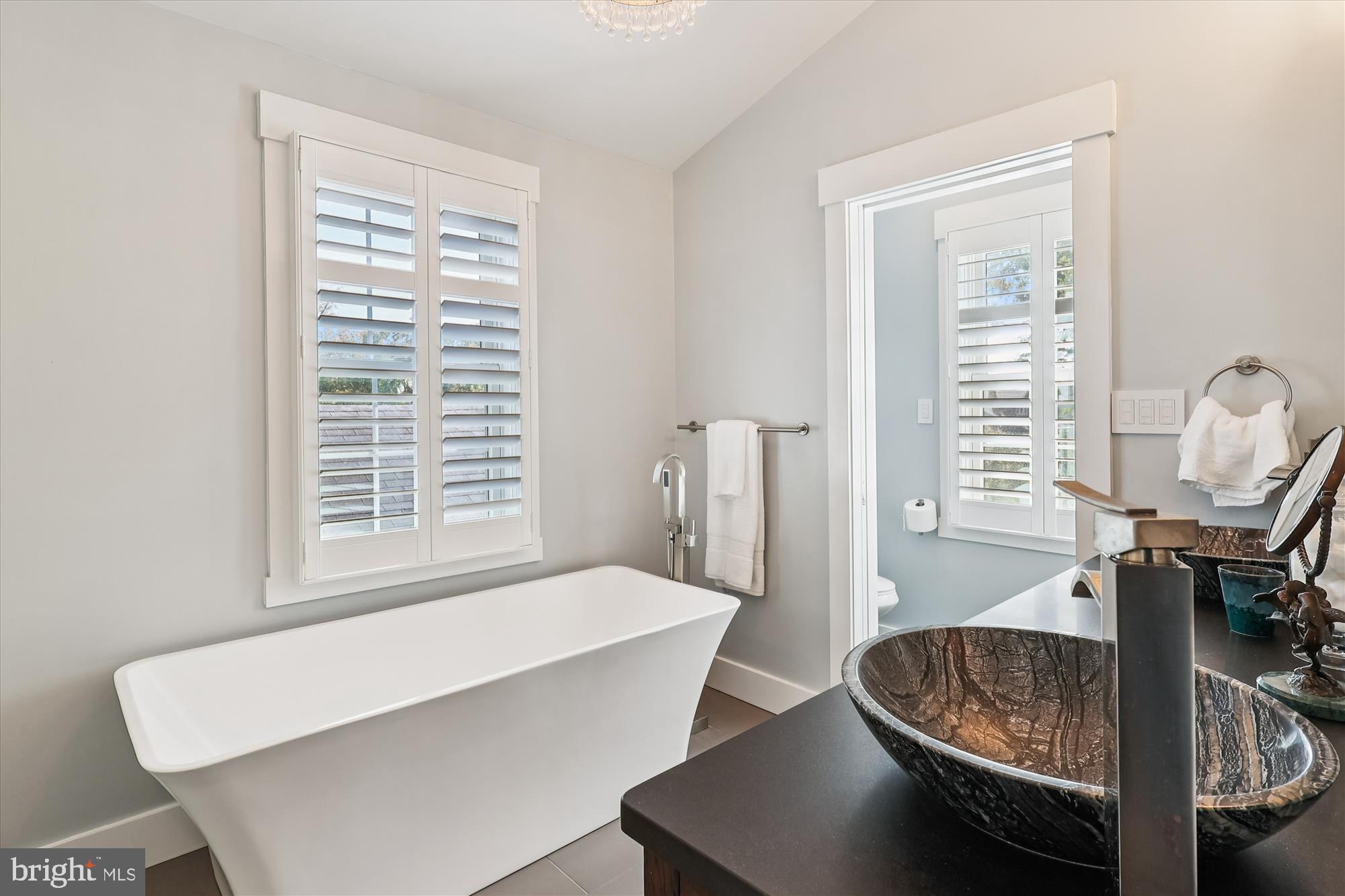 EASTPORT - Residential