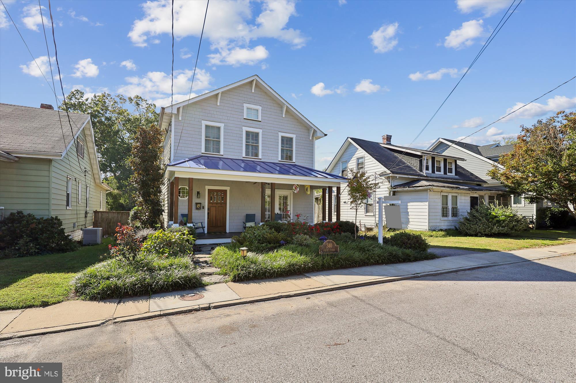 EASTPORT - Residential