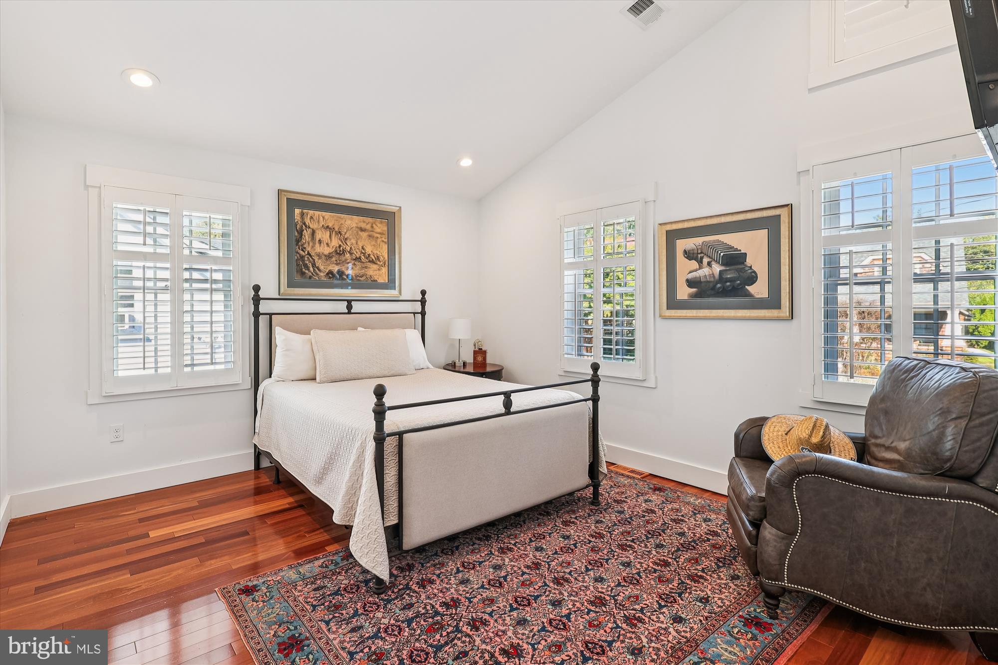 EASTPORT - Residential