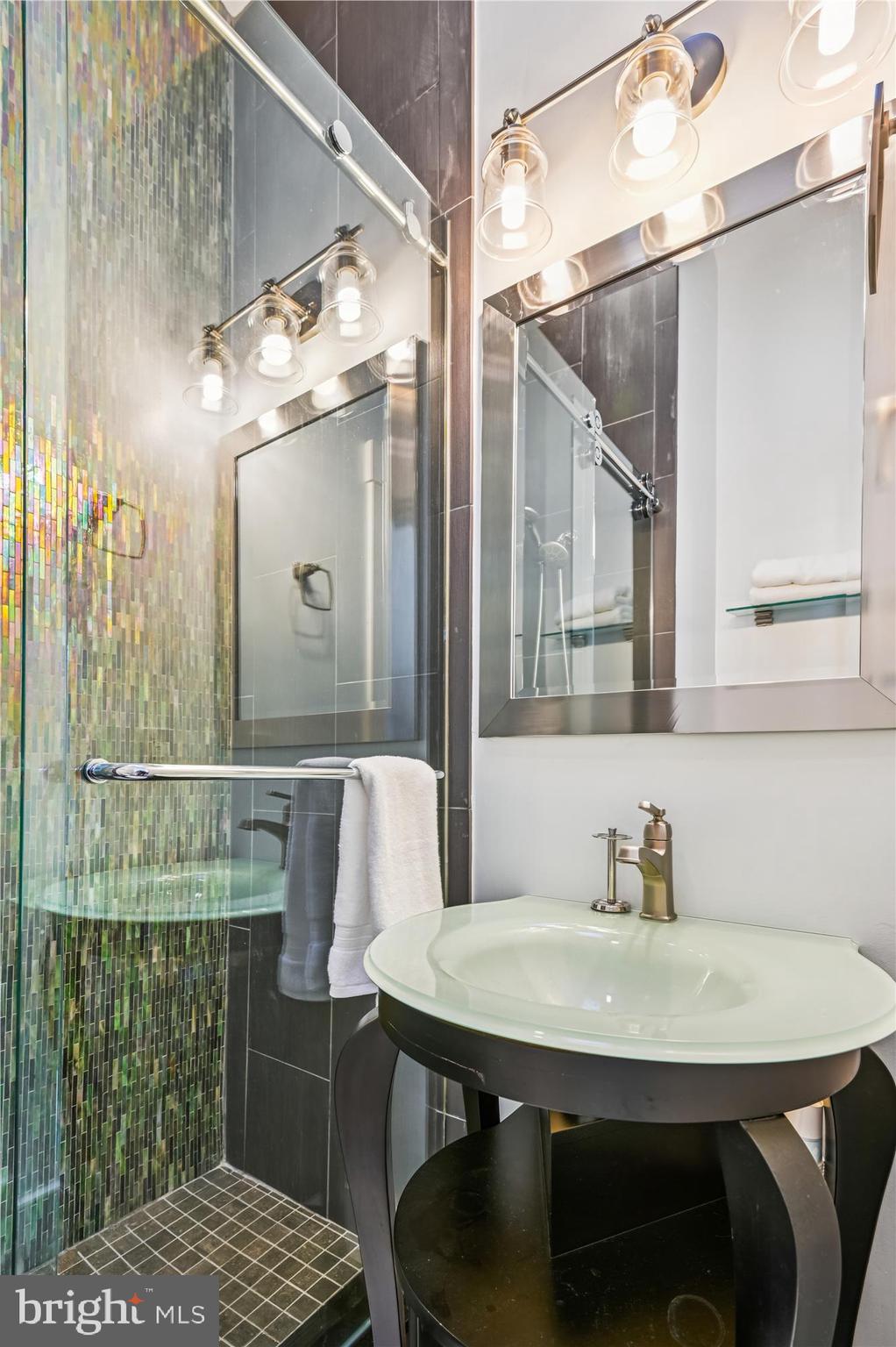 EASTPORT - Residential