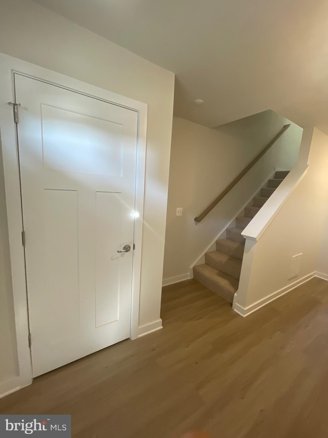 HUNTWELL WEST - Residential Lease