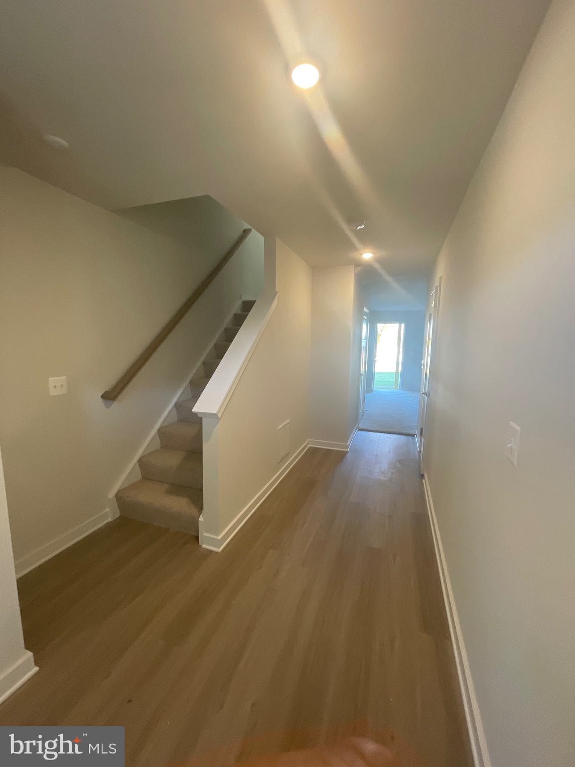 HUNTWELL WEST - Residential Lease