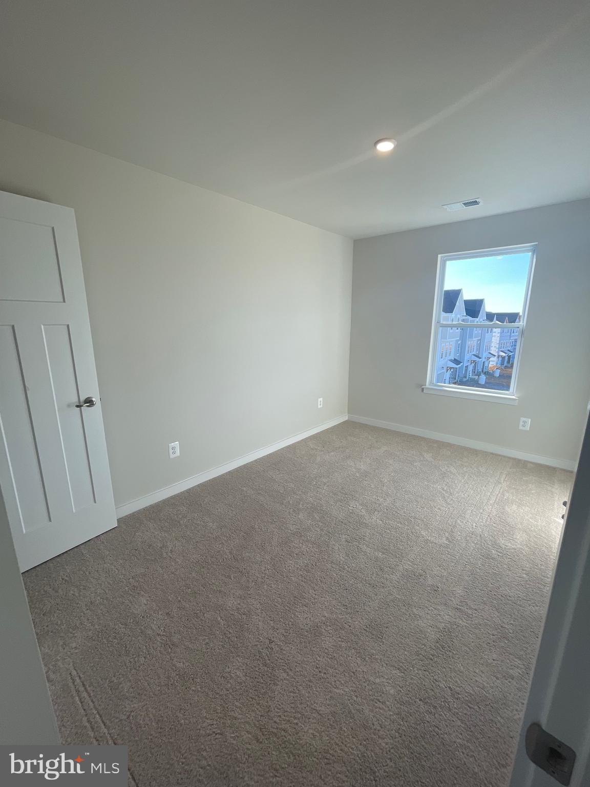 HUNTWELL WEST - Residential Lease