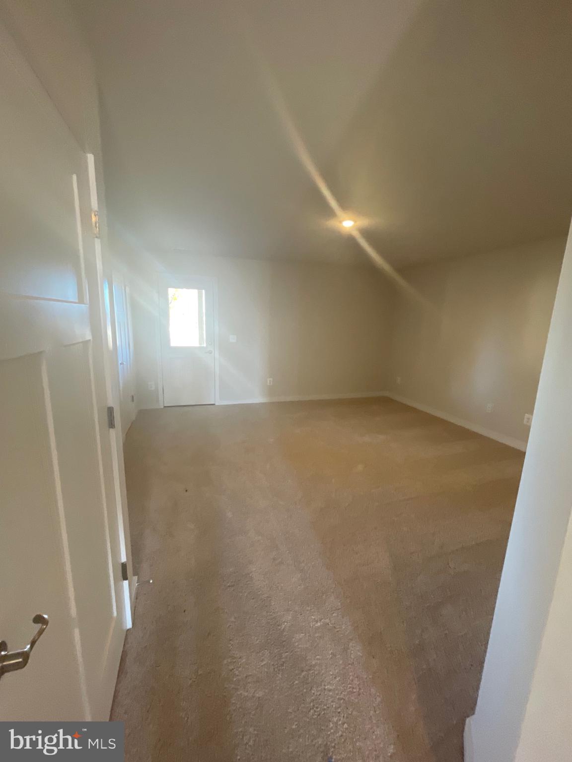 HUNTWELL WEST - Residential Lease