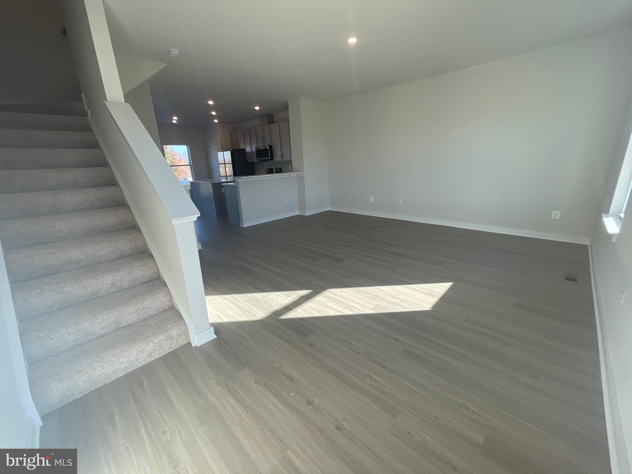 HUNTWELL WEST - Residential Lease