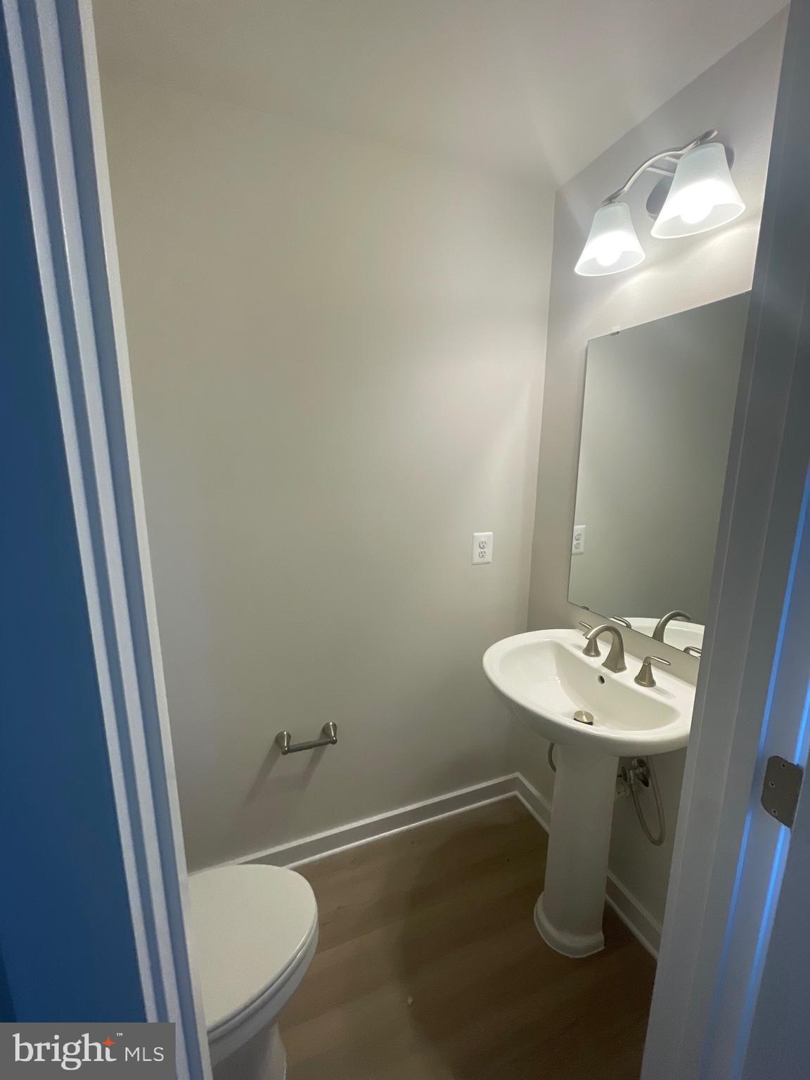 HUNTWELL WEST - Residential Lease