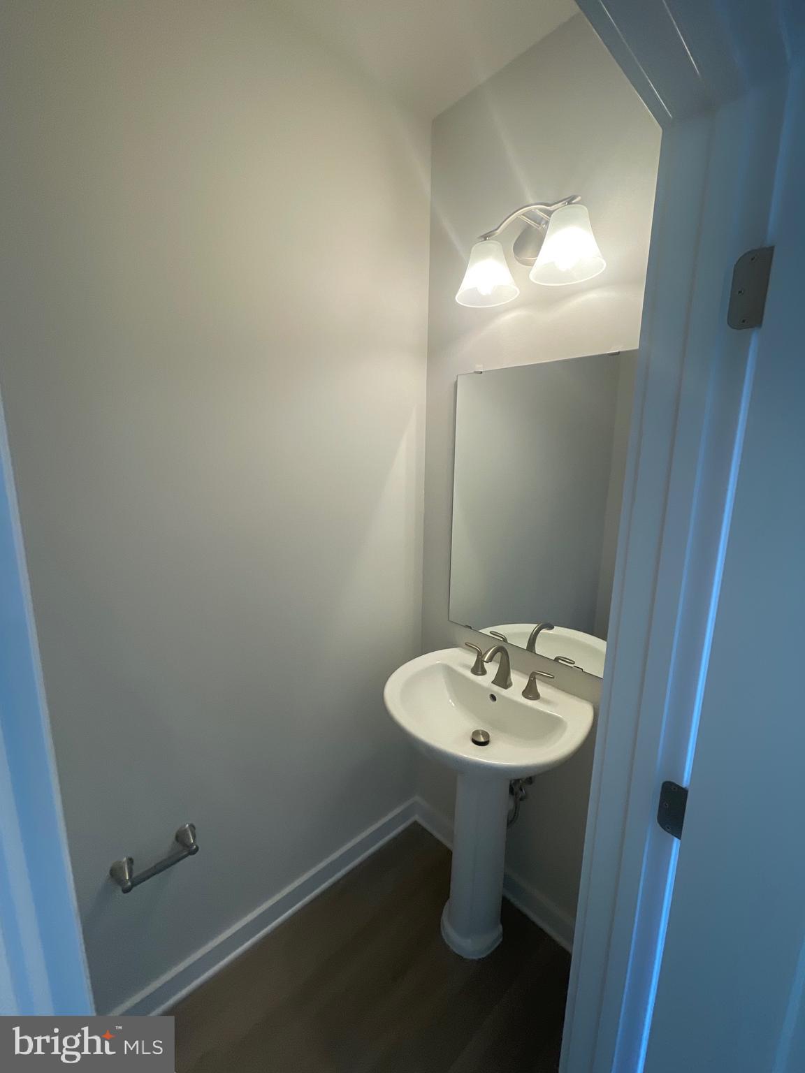 HUNTWELL WEST - Residential Lease