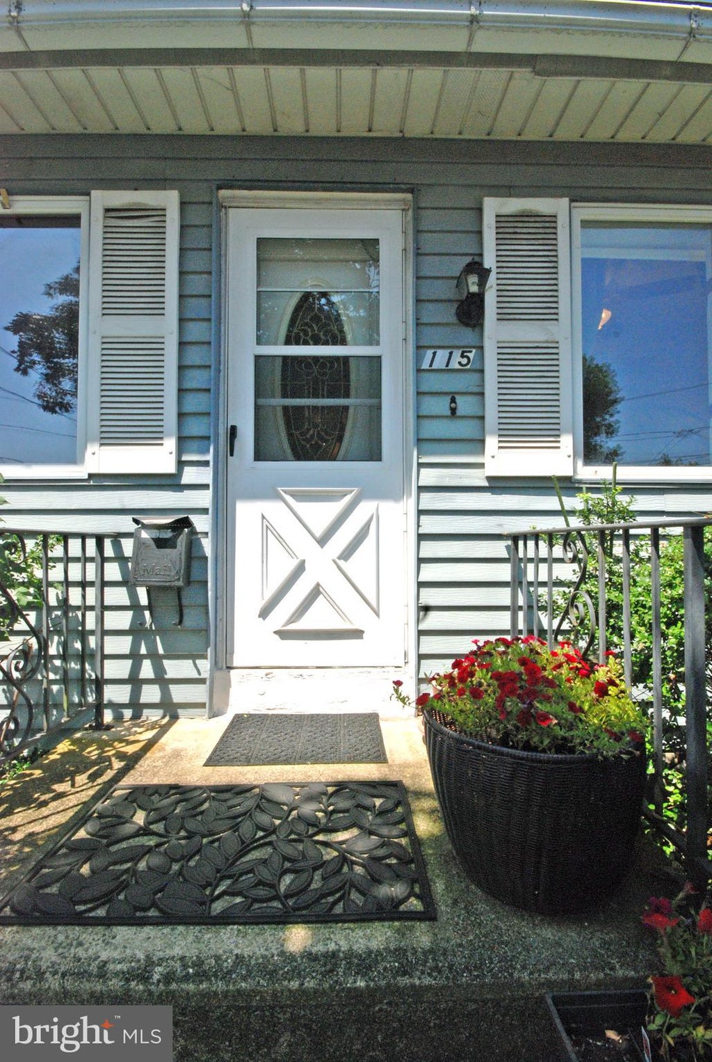 Photo of 115 Annabelle Avenue, HAMILTON, NJ 08610 (MLS # NJME2081318)
