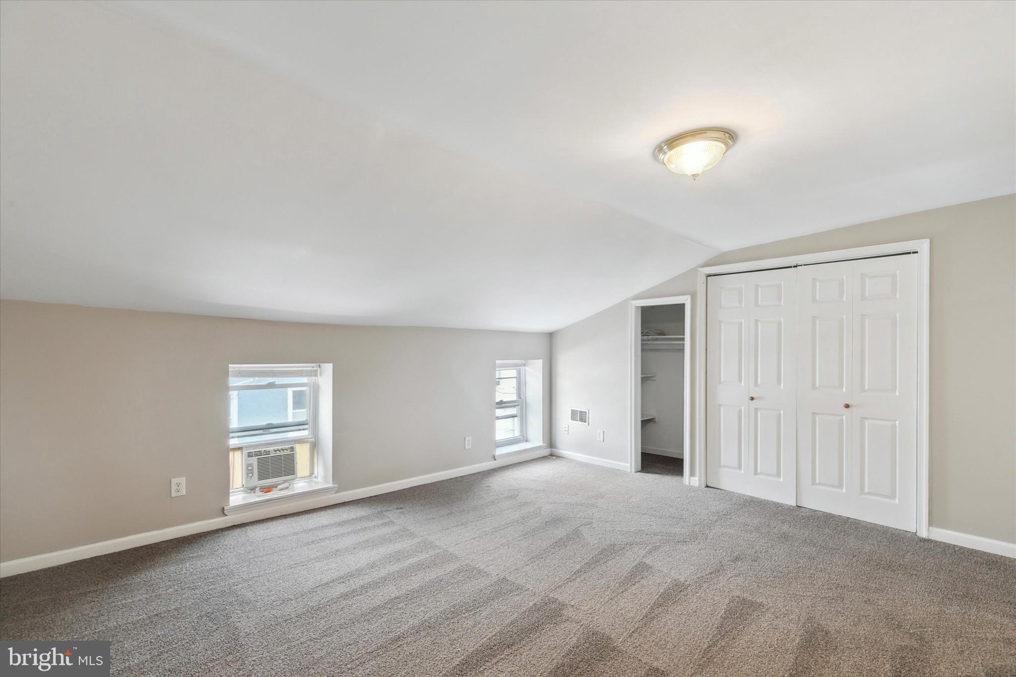 MANAYUNK - Residential Lease