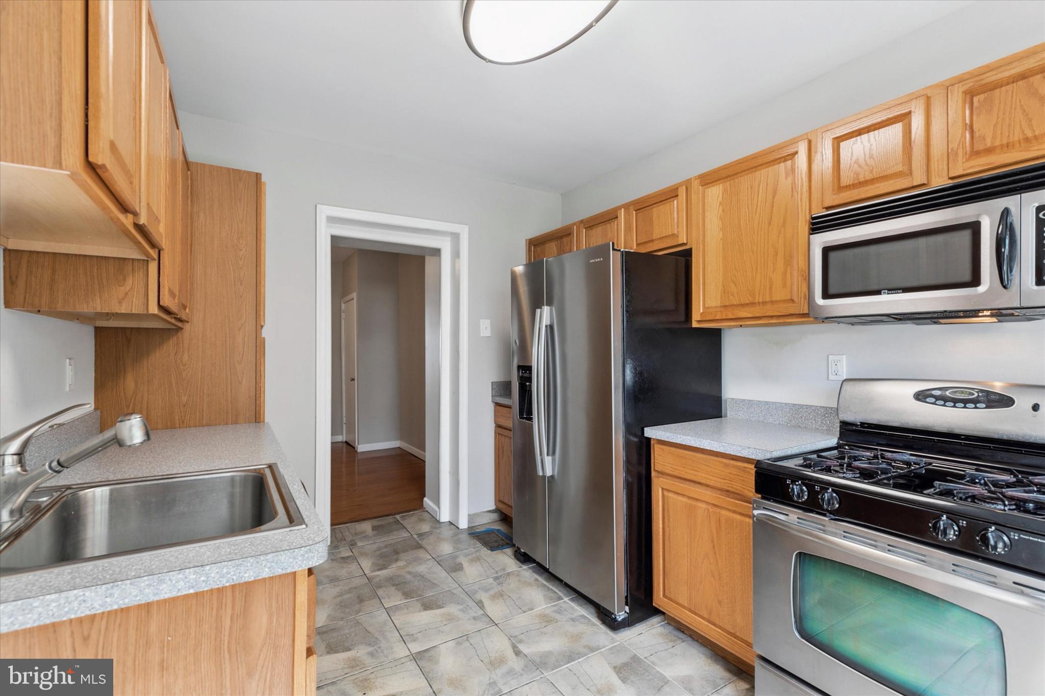 MANAYUNK - Residential Lease