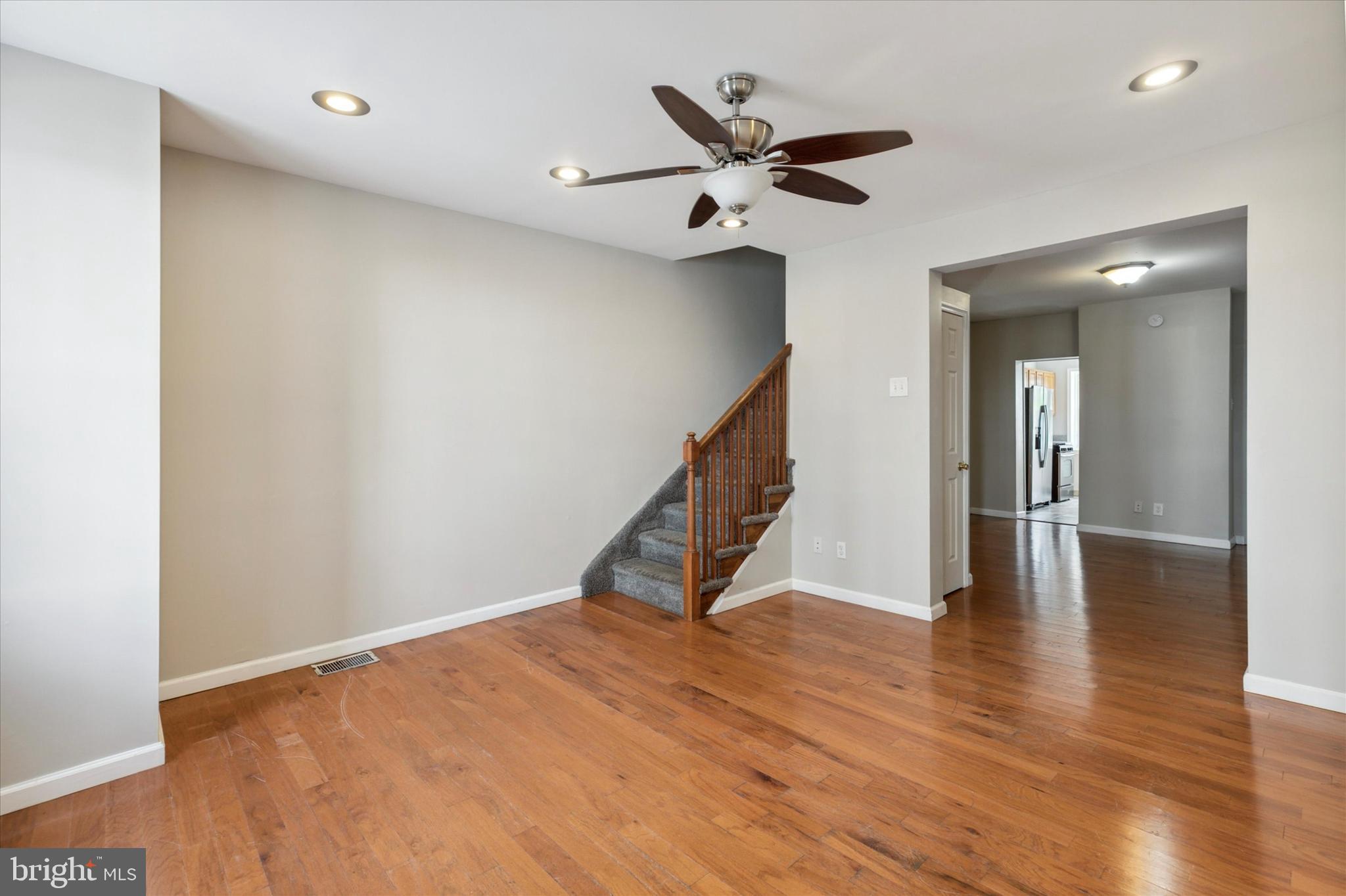 MANAYUNK - Residential Lease