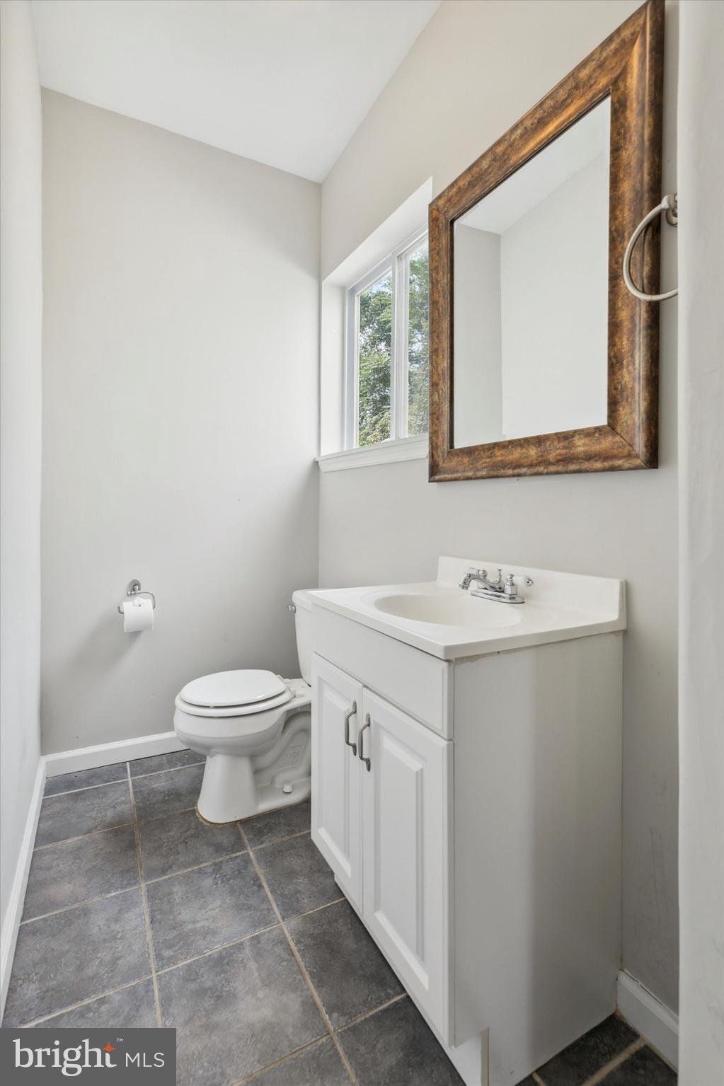 MANAYUNK - Residential Lease