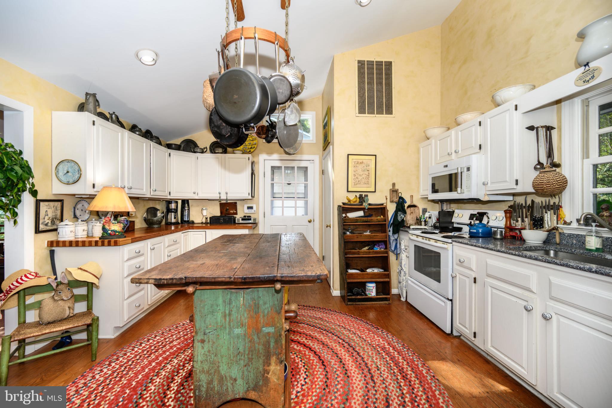 OAKWOOD PARK - Residential