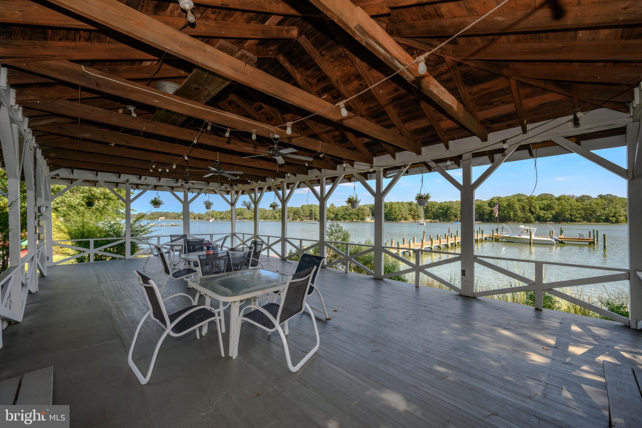 OAKWOOD PARK - Residential