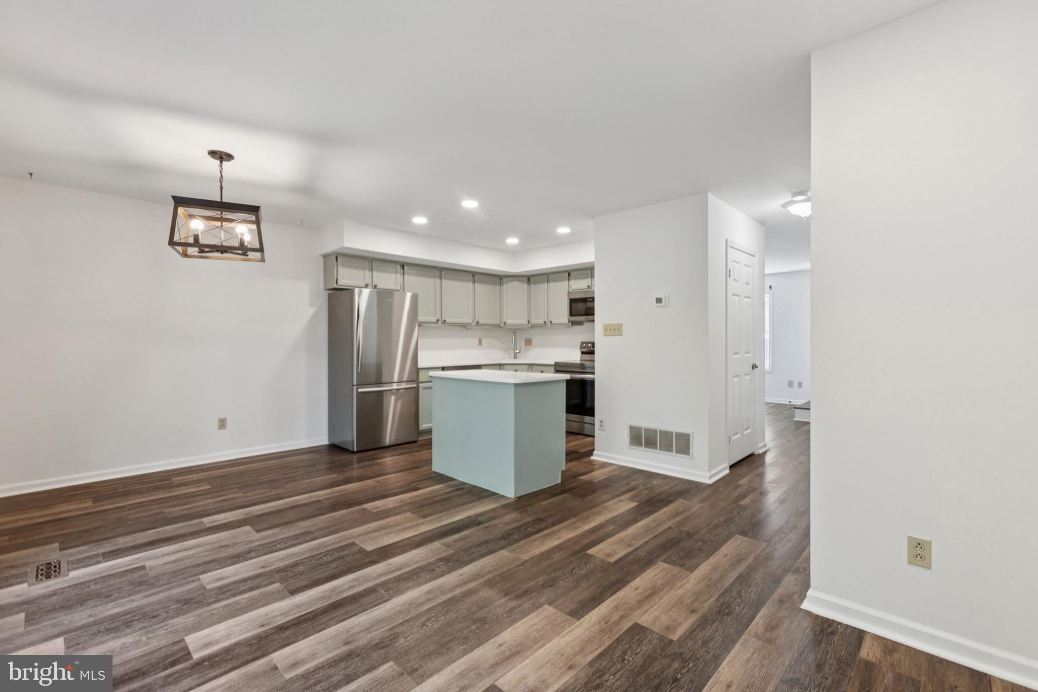 SPRINGHILL FARM - Residential