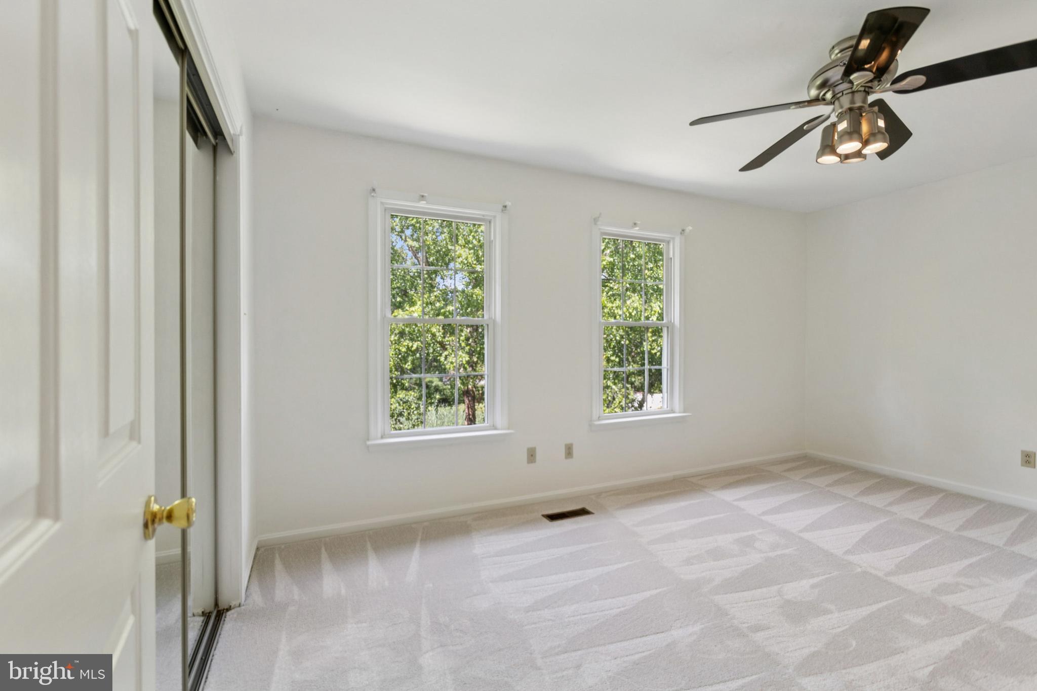 SPRINGHILL FARM - Residential