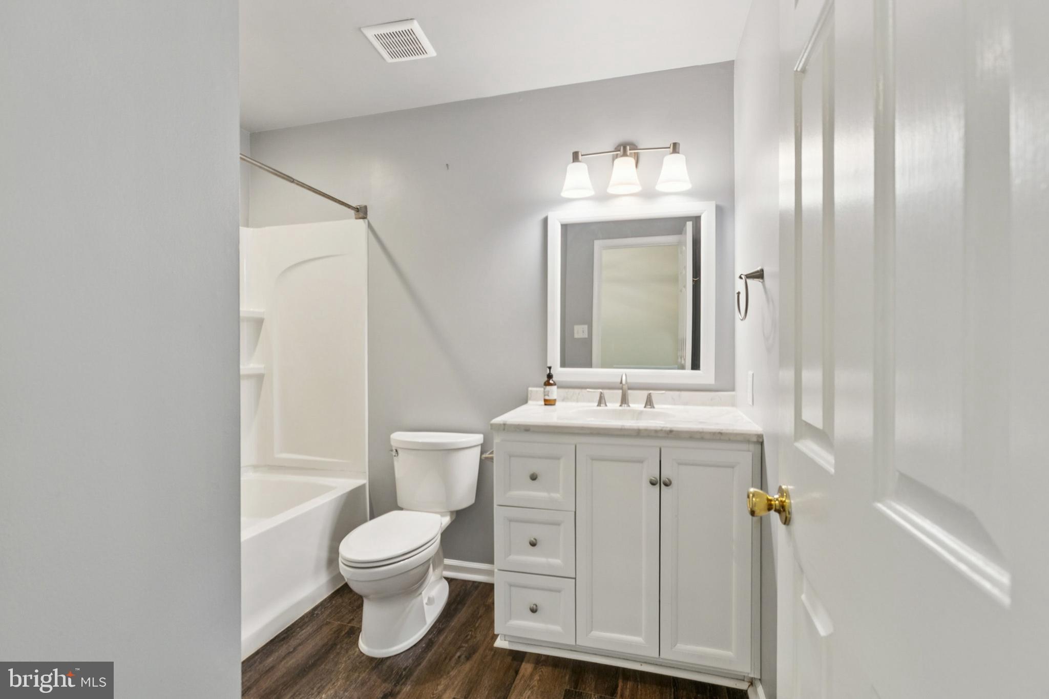 SPRINGHILL FARM - Residential