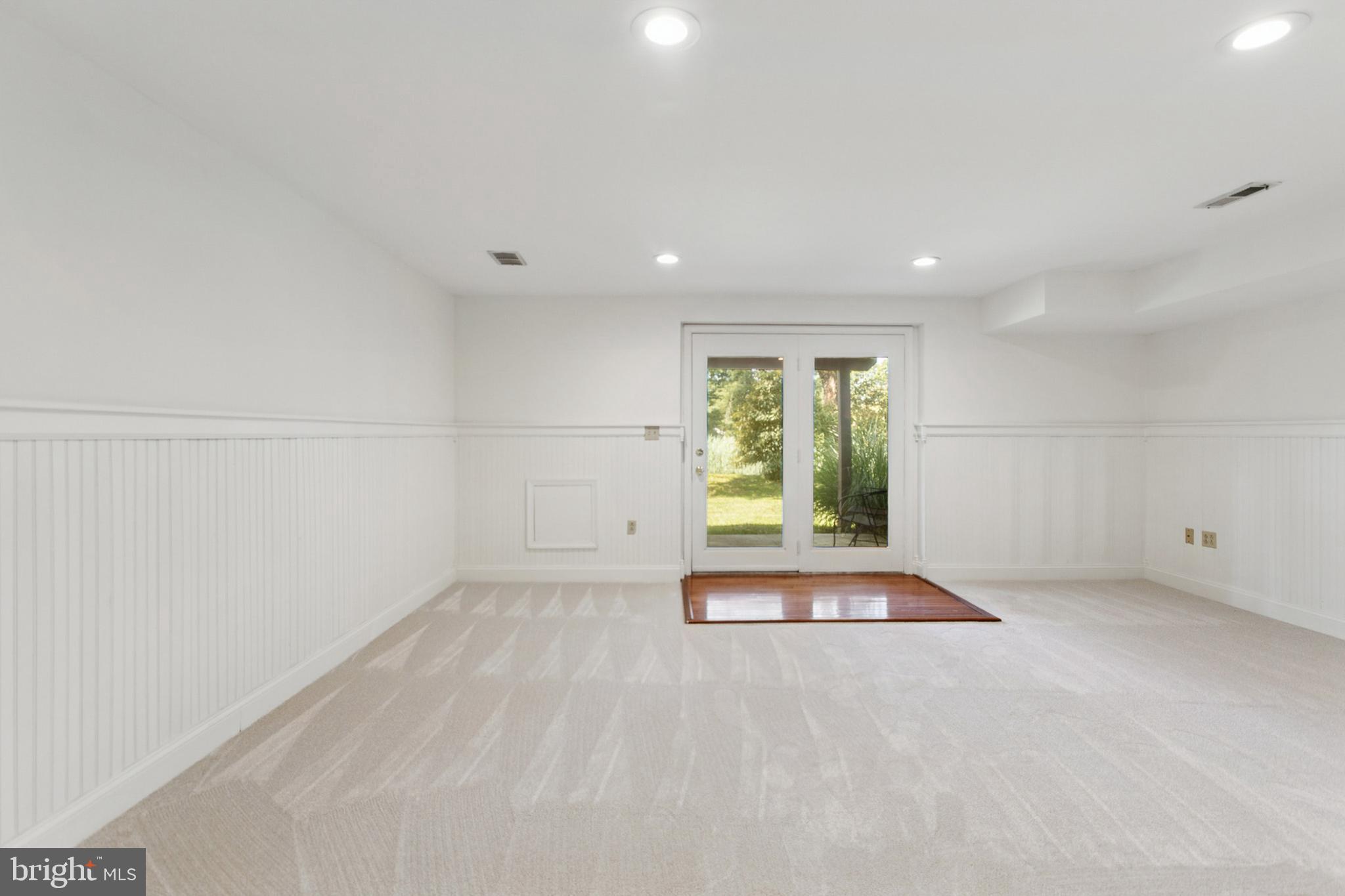 SPRINGHILL FARM - Residential