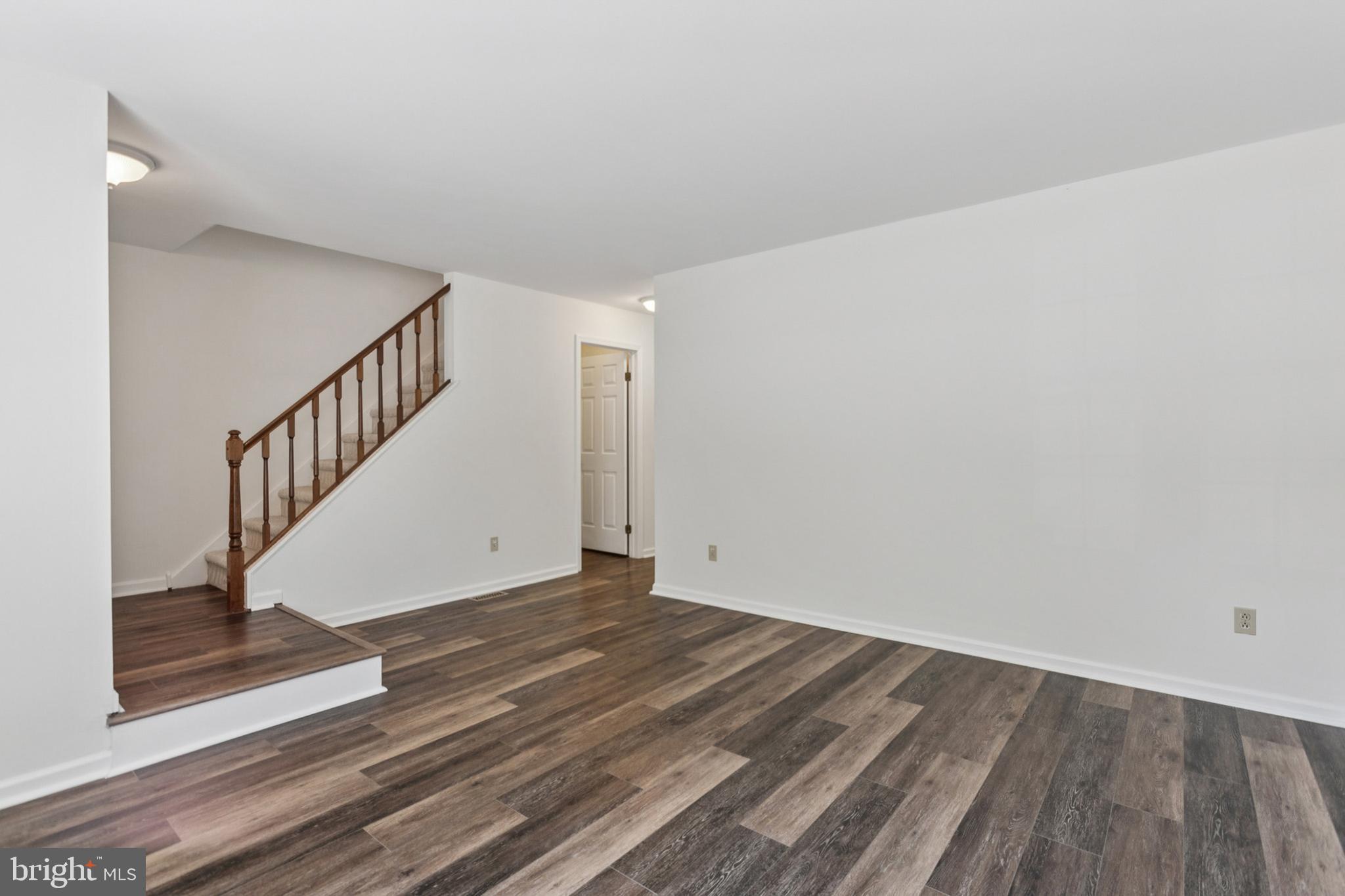 SPRINGHILL FARM - Residential